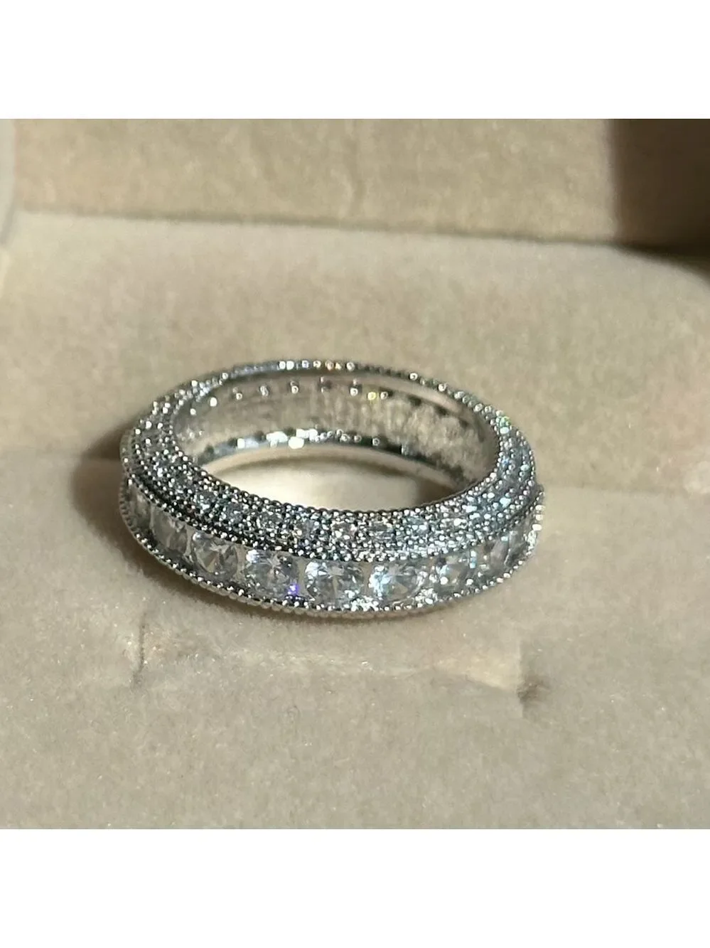 WEDDING BRIDAL ENGAGEMENT RING - Picture 5 of 7
